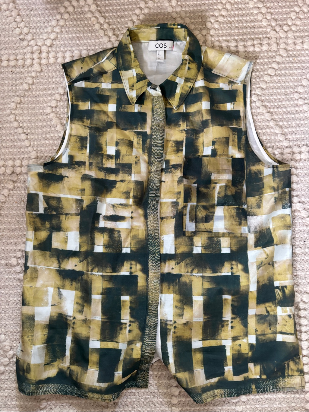 Cos Women’s Sleeveless Green Geometric Blouse Size 10.